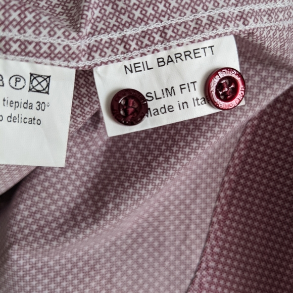 *MOVING SALE* Neil Barrett Red Shirt - size 39 or 15.5 - Picture 6 of 7
